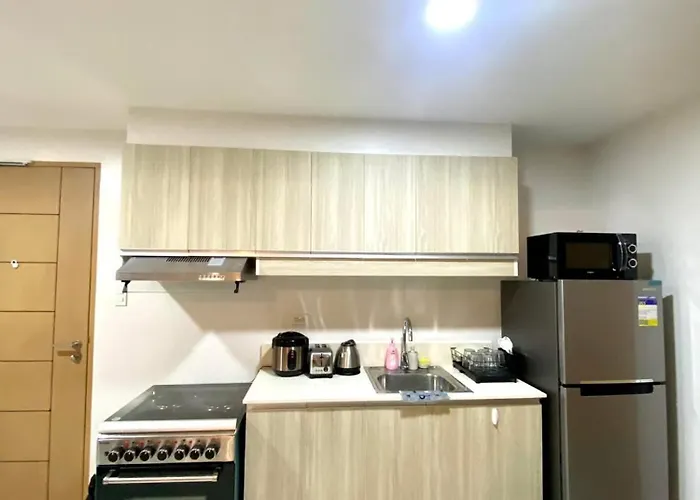 Aparthotel Premium East Gate 1br Unit *